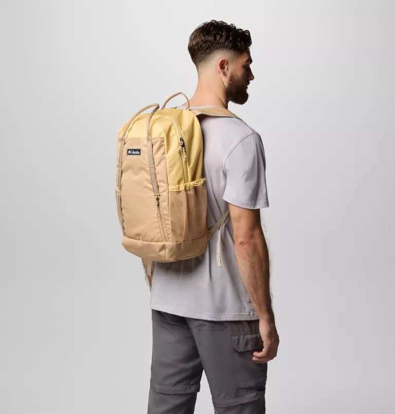 Echo Mountain 25L Backpack | Columbia