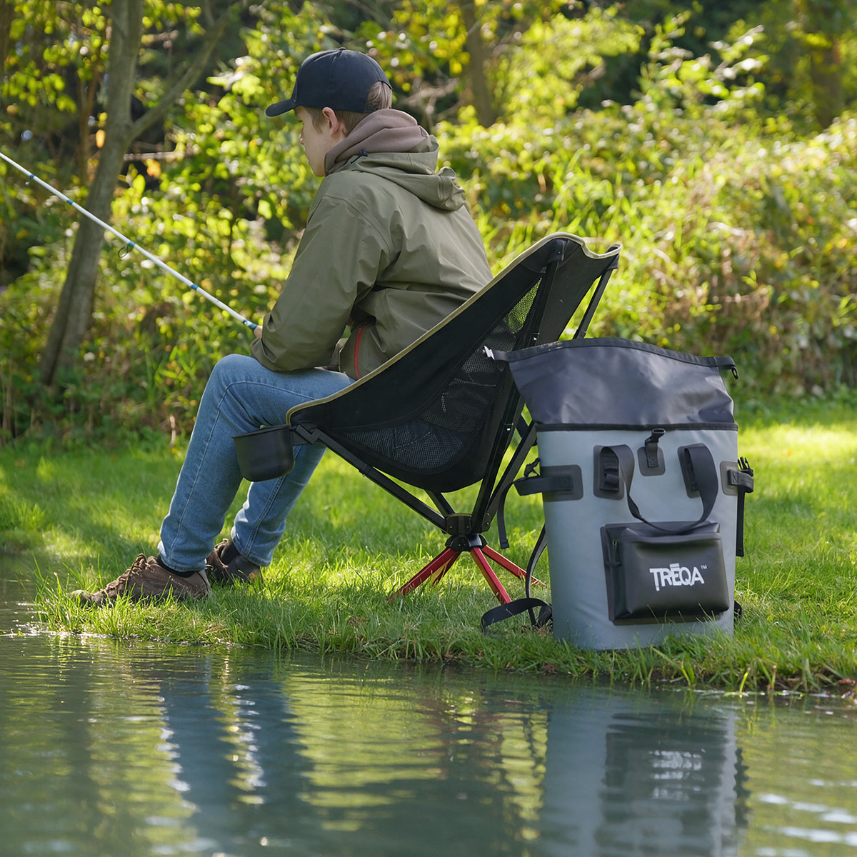 Basecamp Series Swivel Chair | Treqa