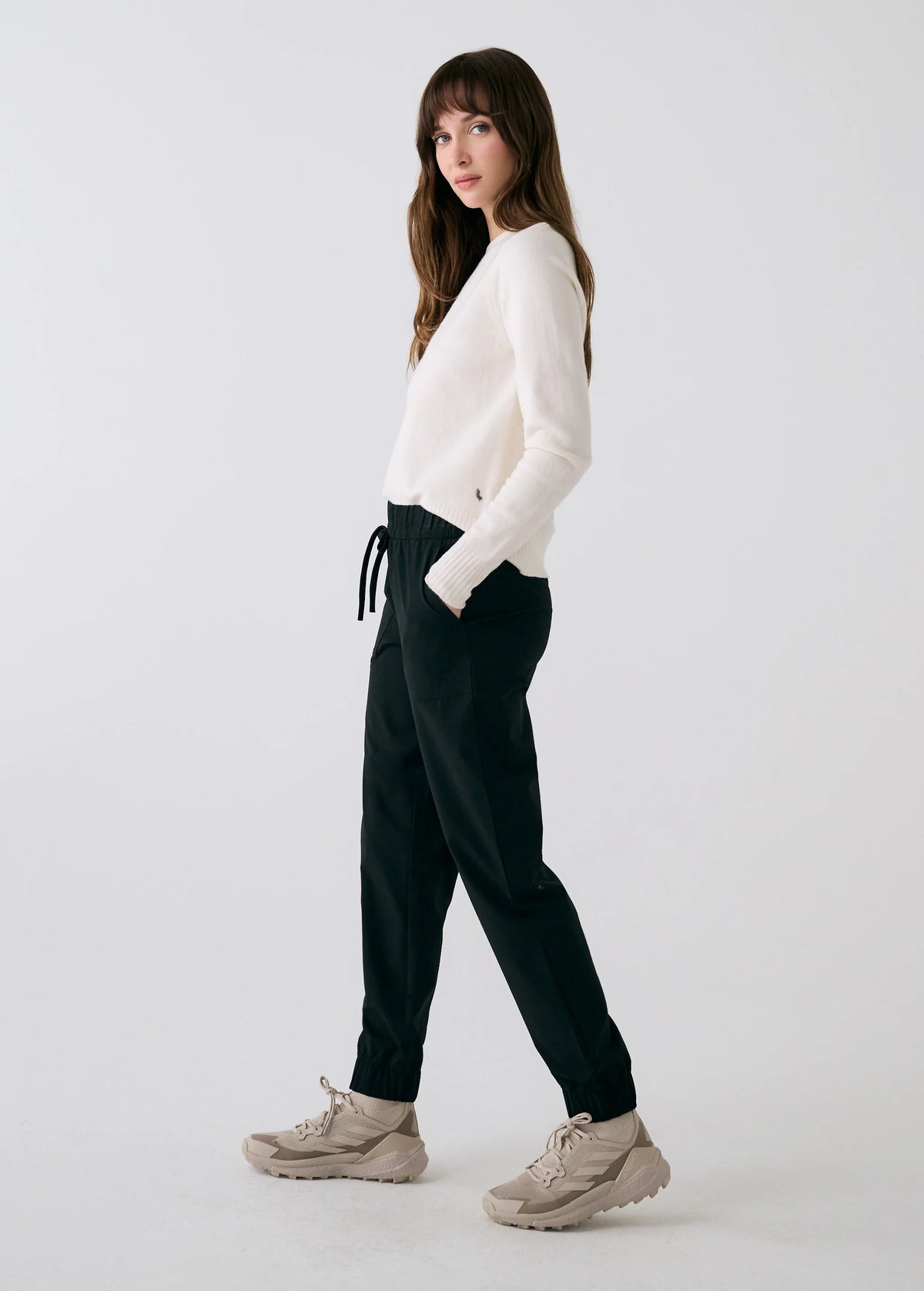 Women's Momentum Light Jogger | Lole