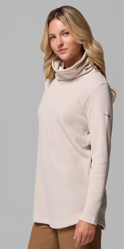 Women's Holly Hideaway Waffle Cowl Neck Pullover | Columbia