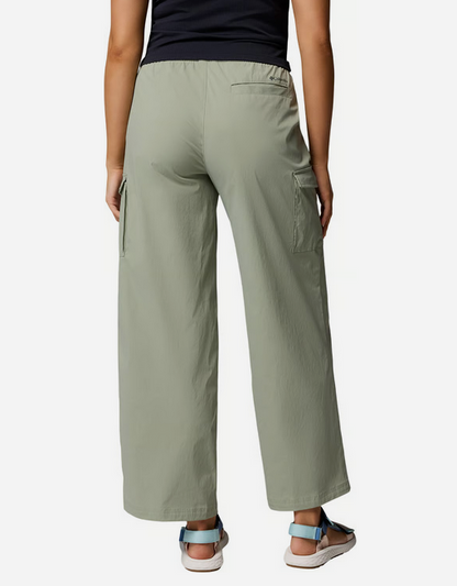 Women's Chill Creek Cargo Pants | Columbia