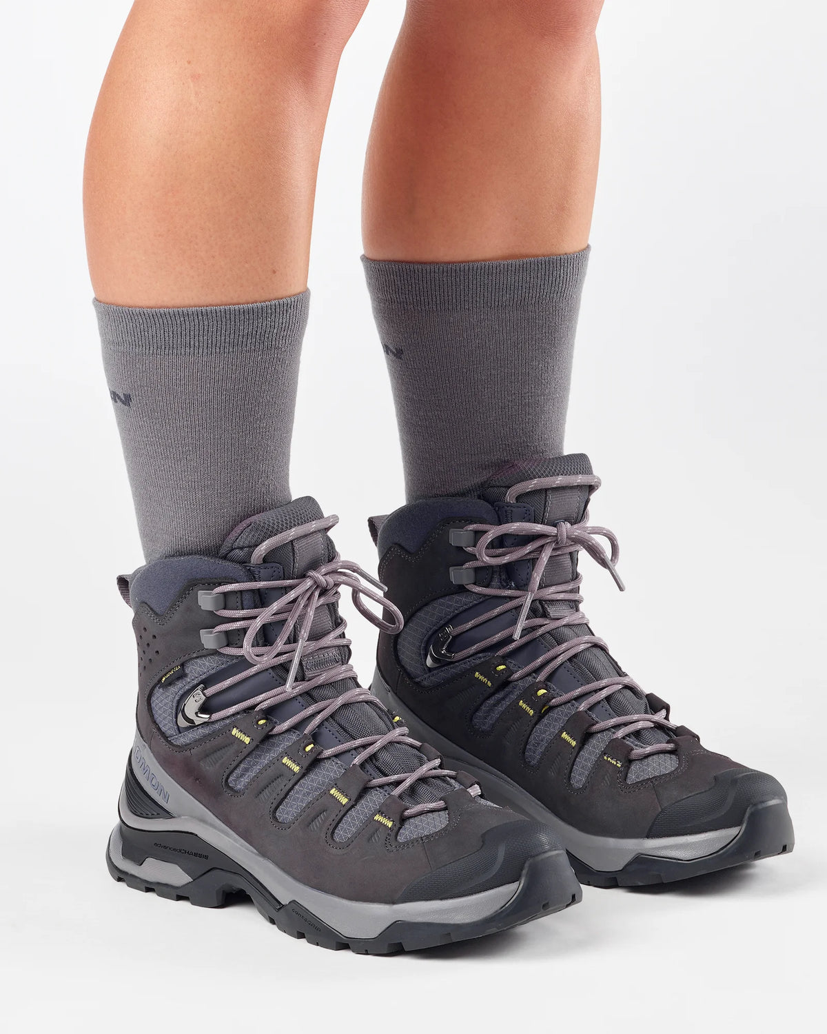 Women's Quest 5 Mid GTX Hiker  | Salomon